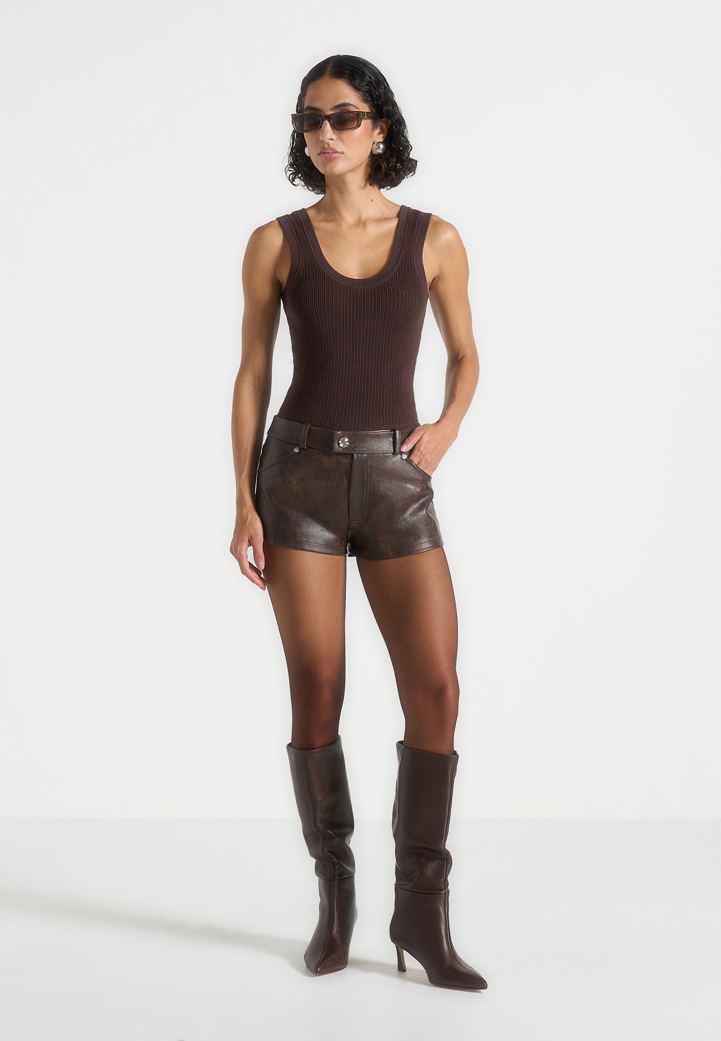 Samia - Vintage Mini Shorts - Brown