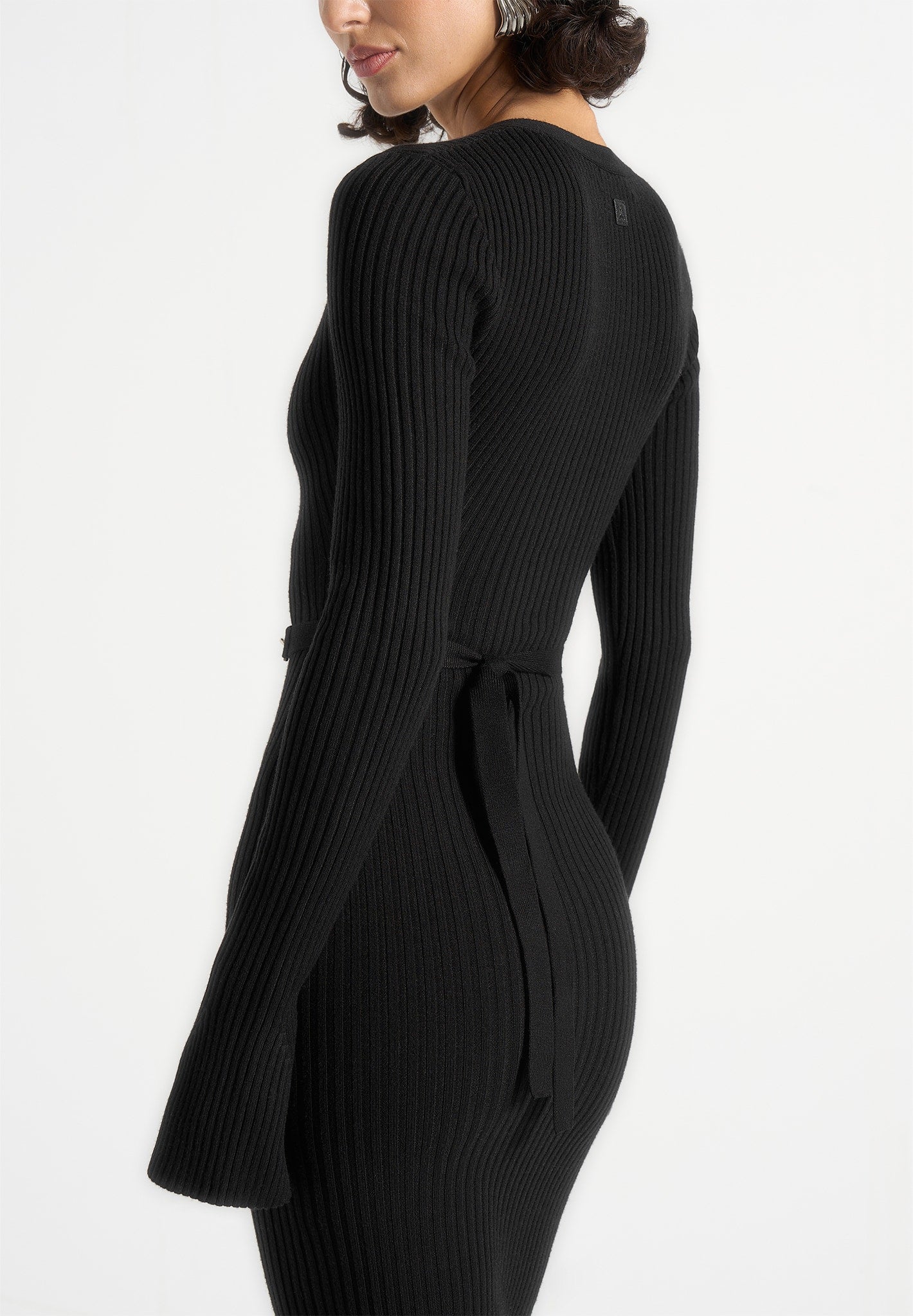 Assia - Long Sleeve Knitted Midaxi Dress With Belt - Black