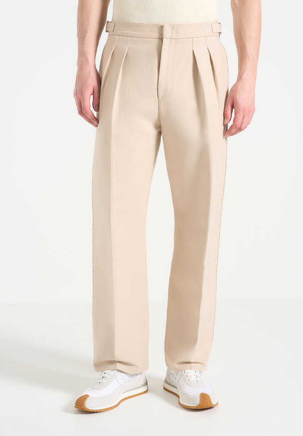 Nolan - Twin Pleat Chino Trousers with Stitch Detail - Beige