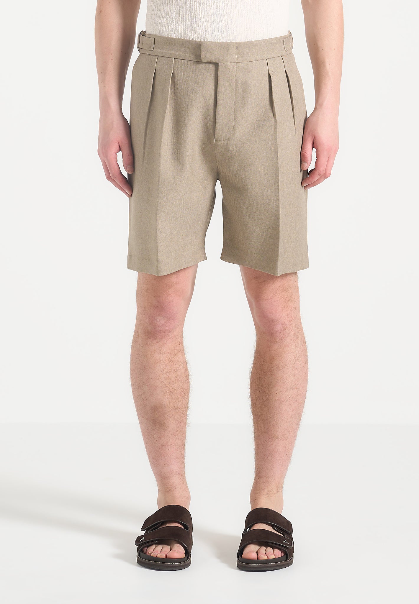 twin-pleat-tailored-shorts-beige