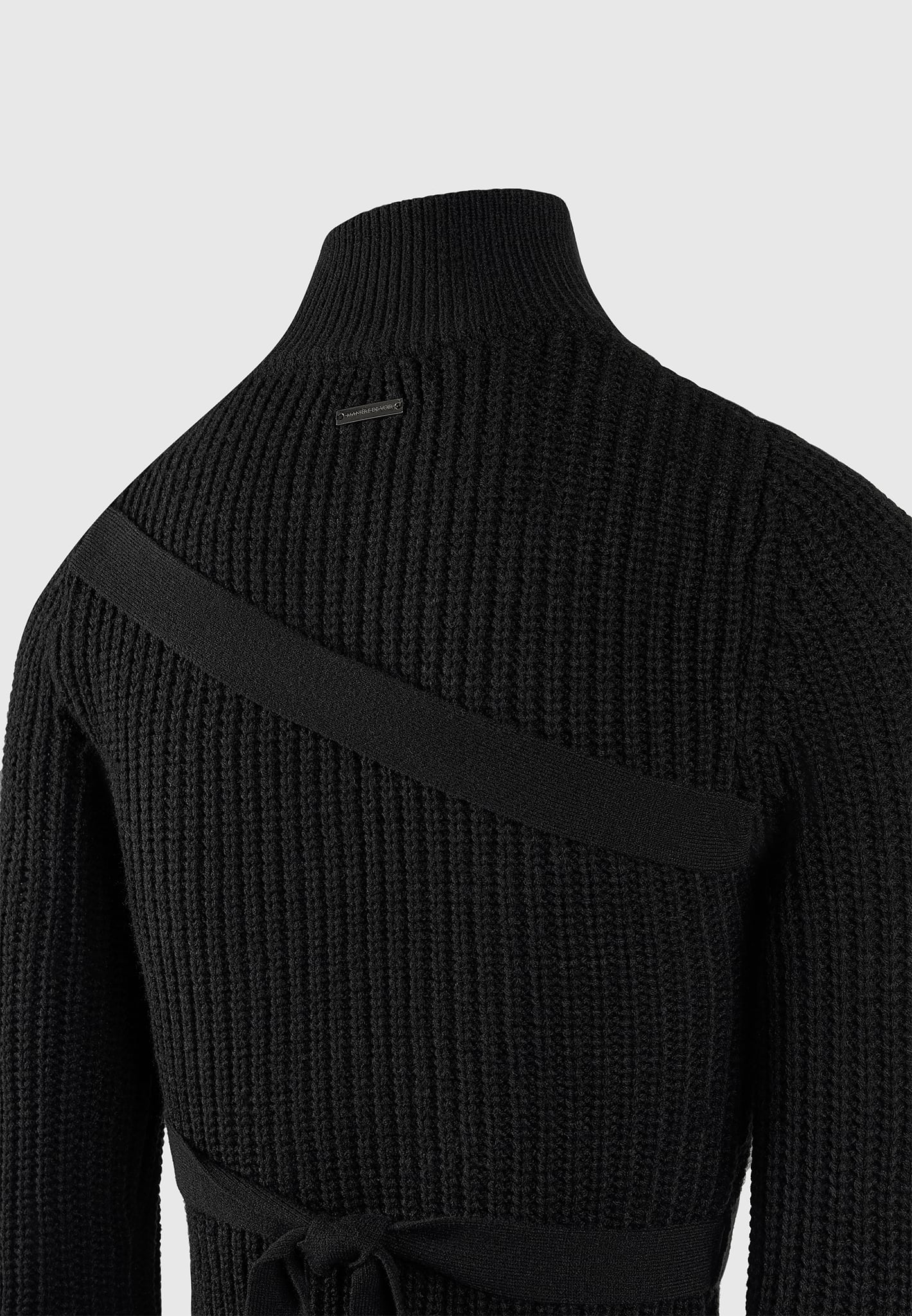 tie-up-knitted-cardigan-black