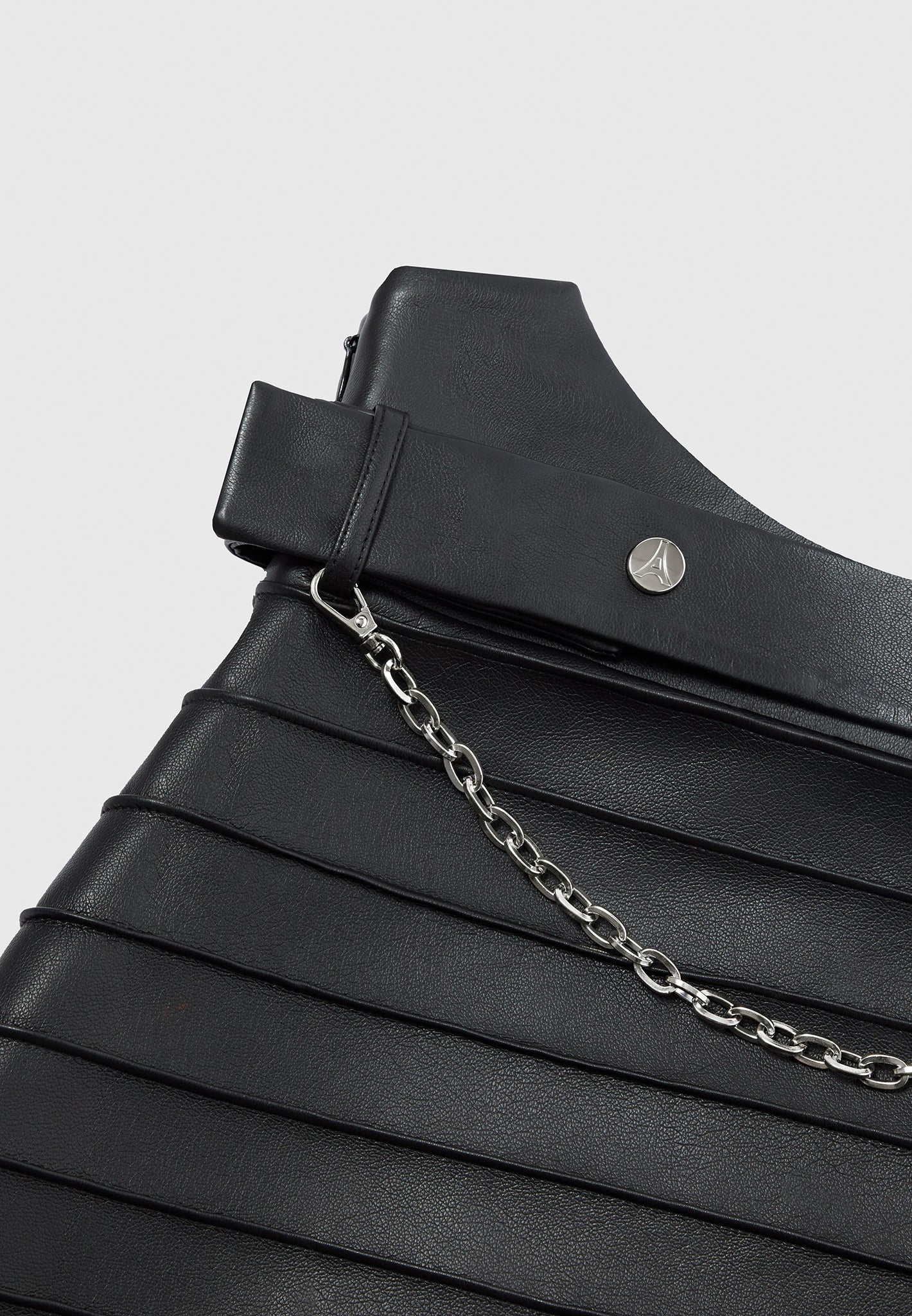 vegan-leather-pintuck-chain-mini-skirt-black