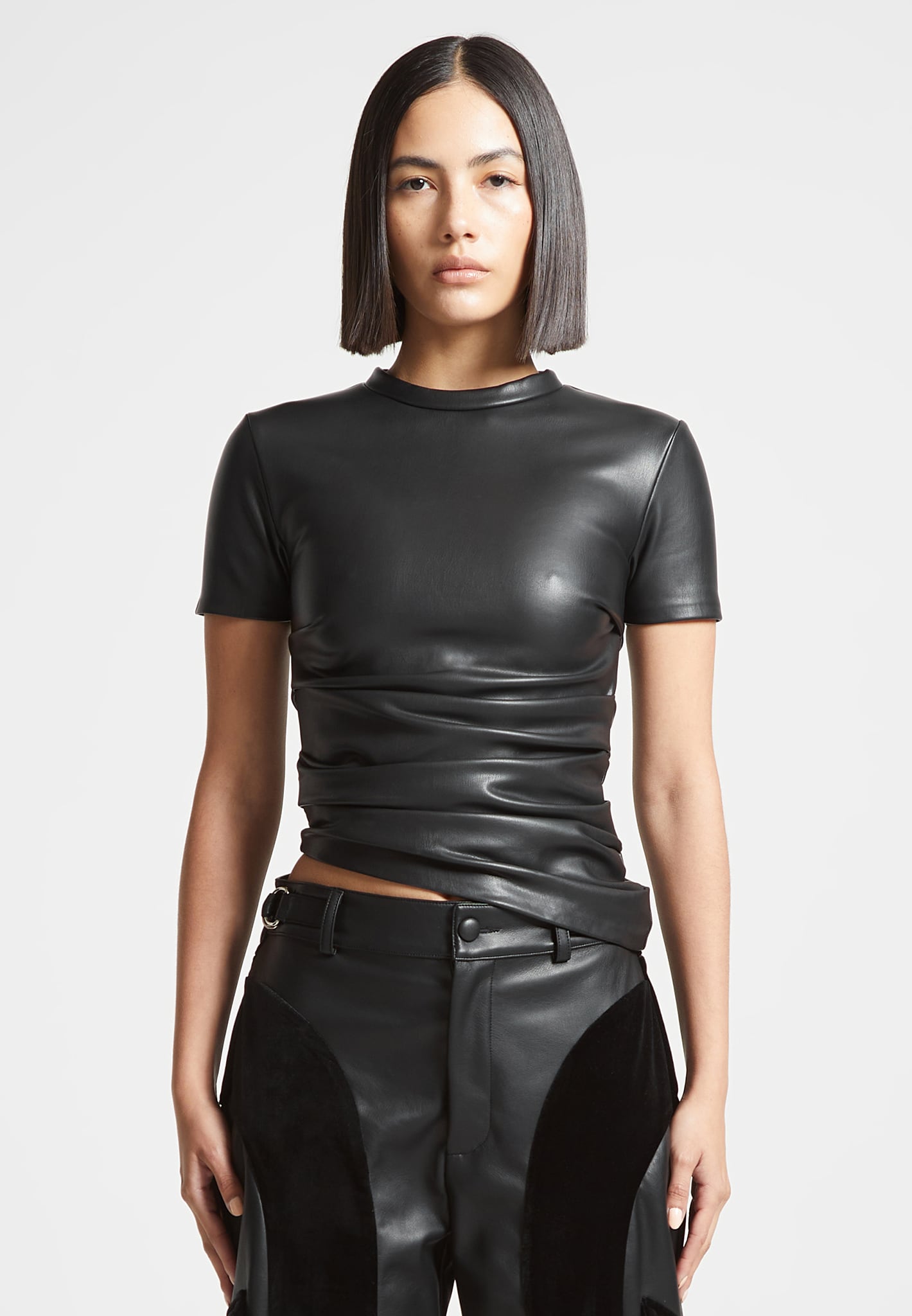 vegan-leather-ruched-t-shirt-black