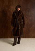Bria - Oversized Fur Coat With Leather Belt - Brown