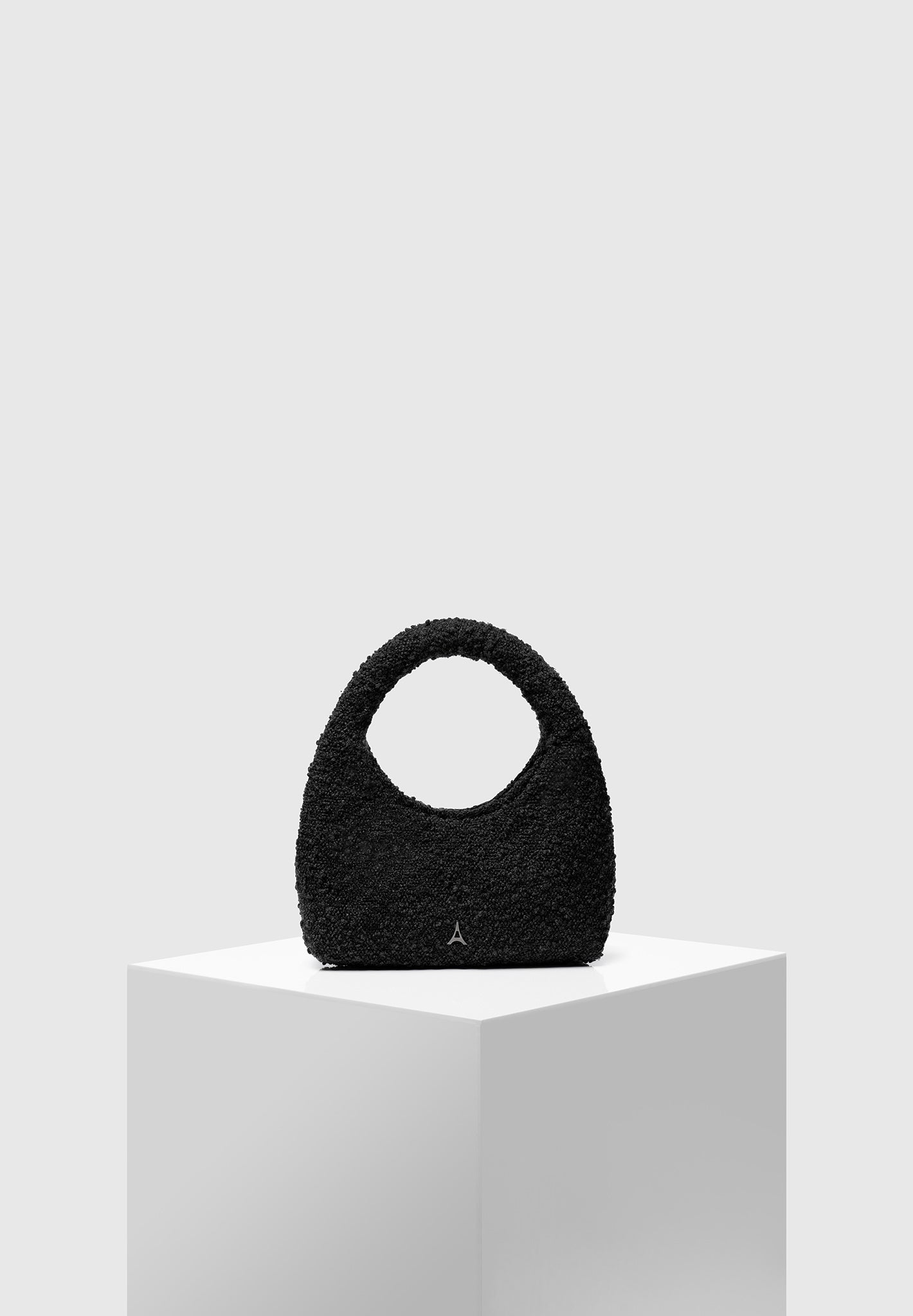 boucle-handbag-black