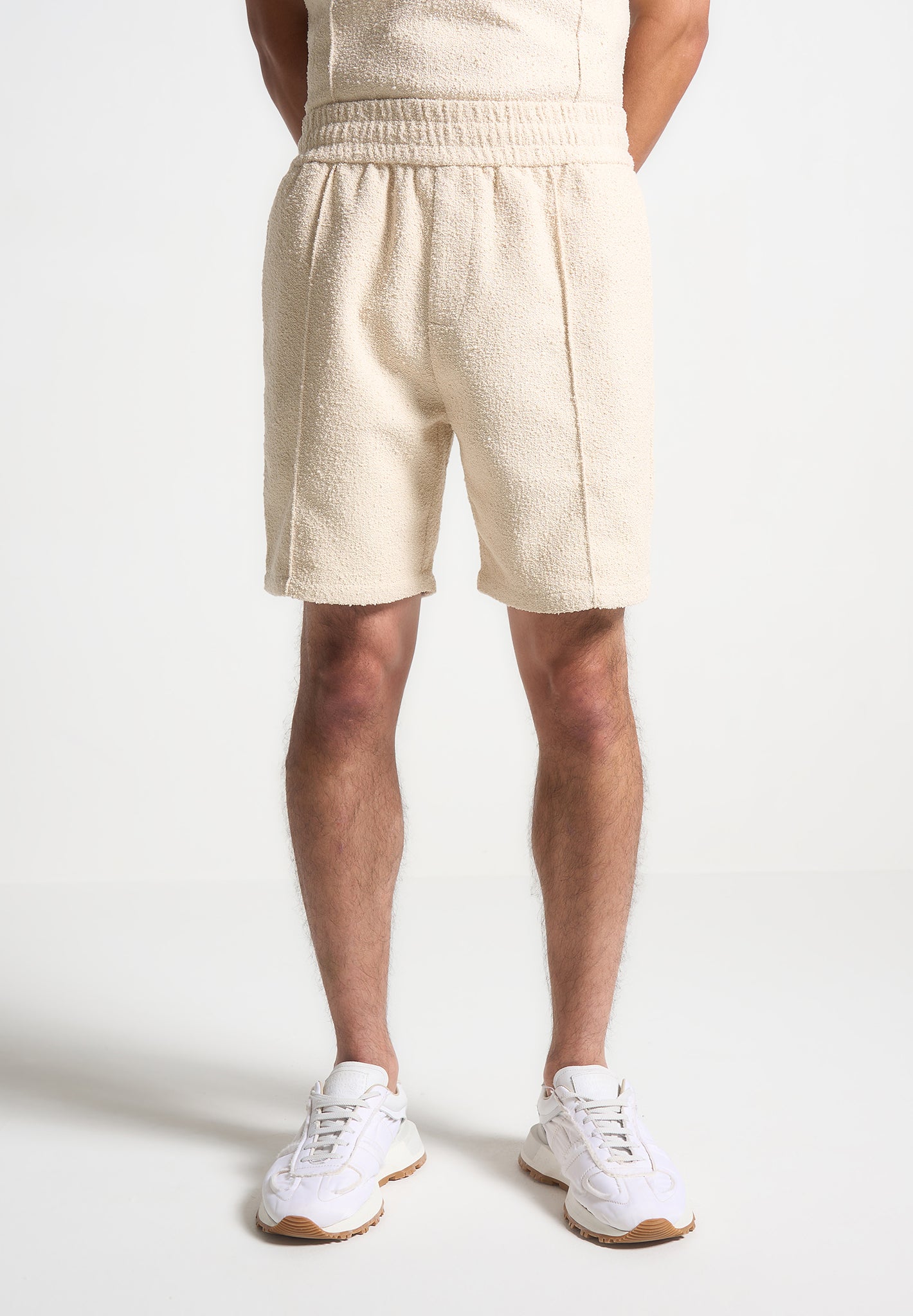 boucle-pintuck-shorts-beige