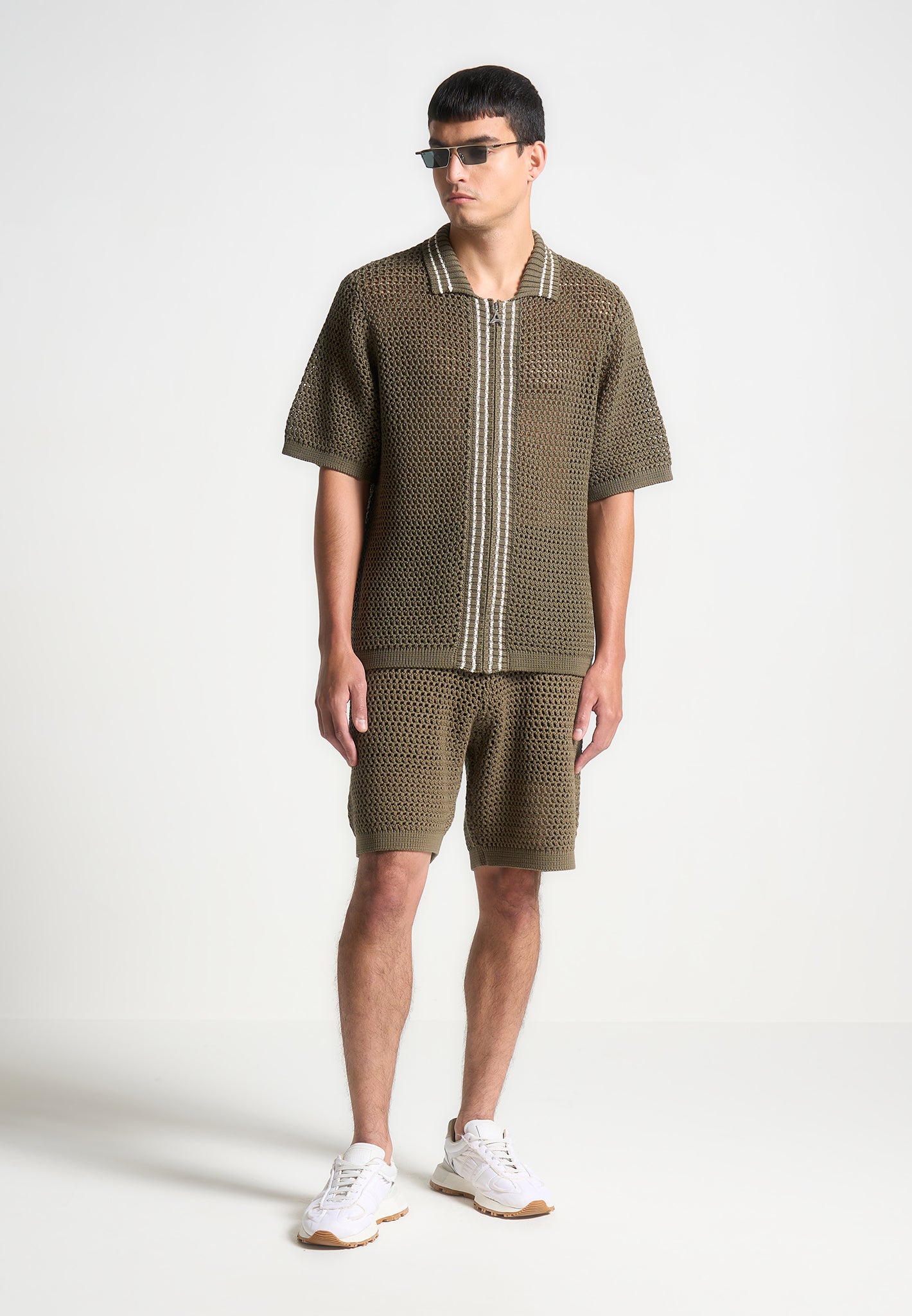 crochet-knit-stripe-zip-shirt-khaki