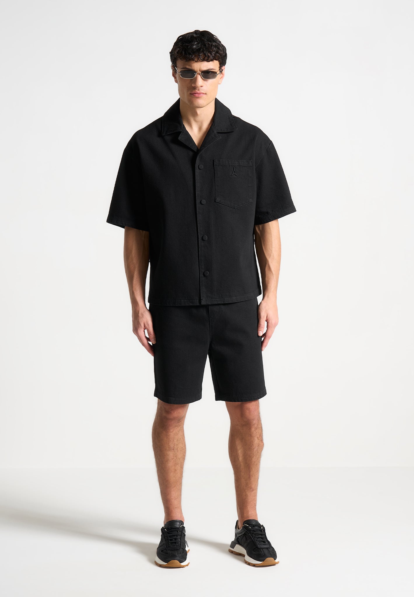 denim-shorts-black
