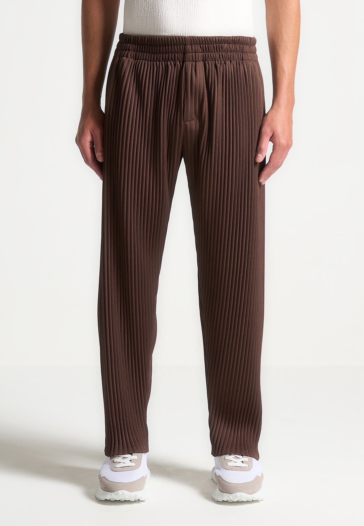 pleated-trousers-brown