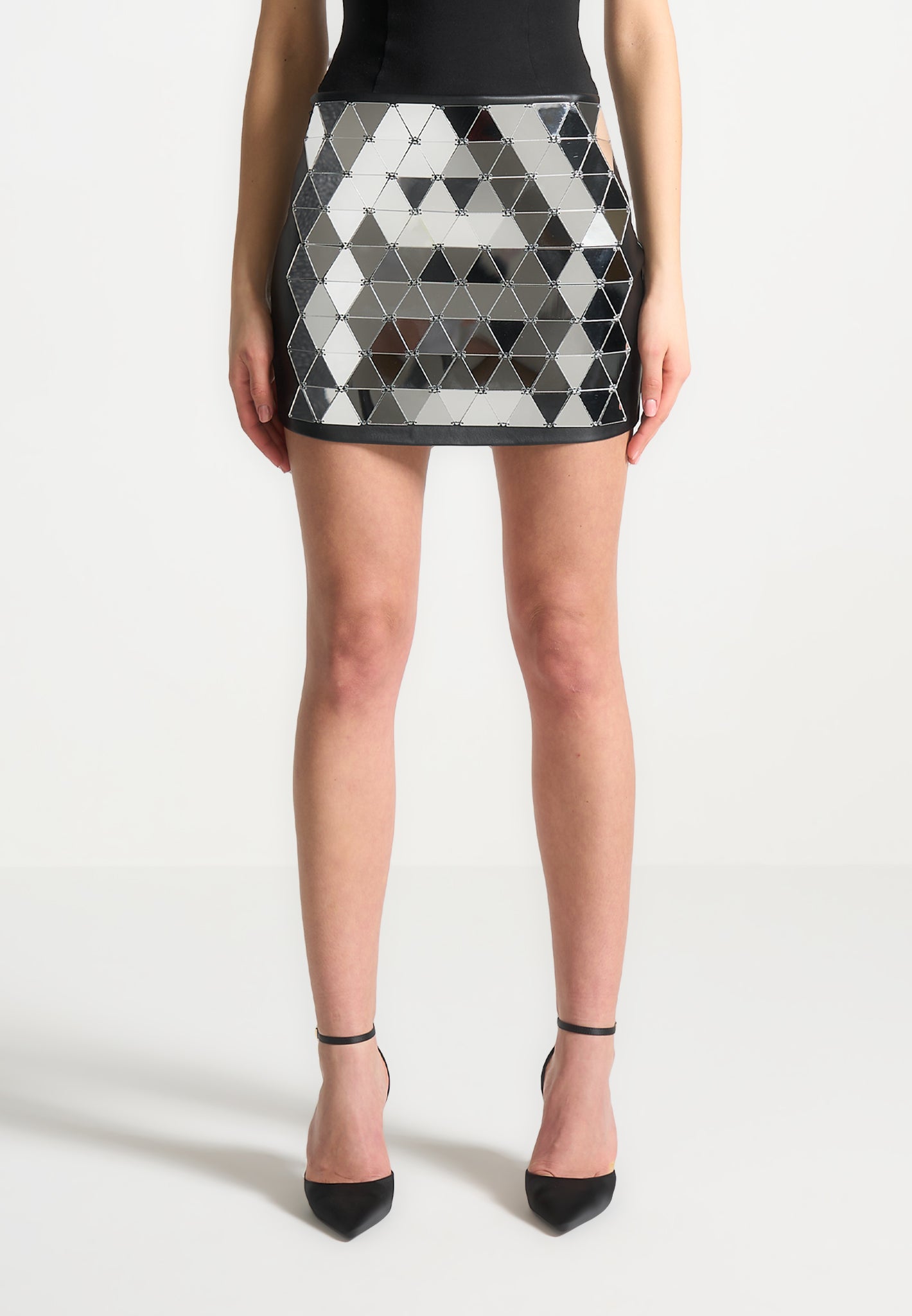 vegan-leather-mirrored-mini-skirt-black