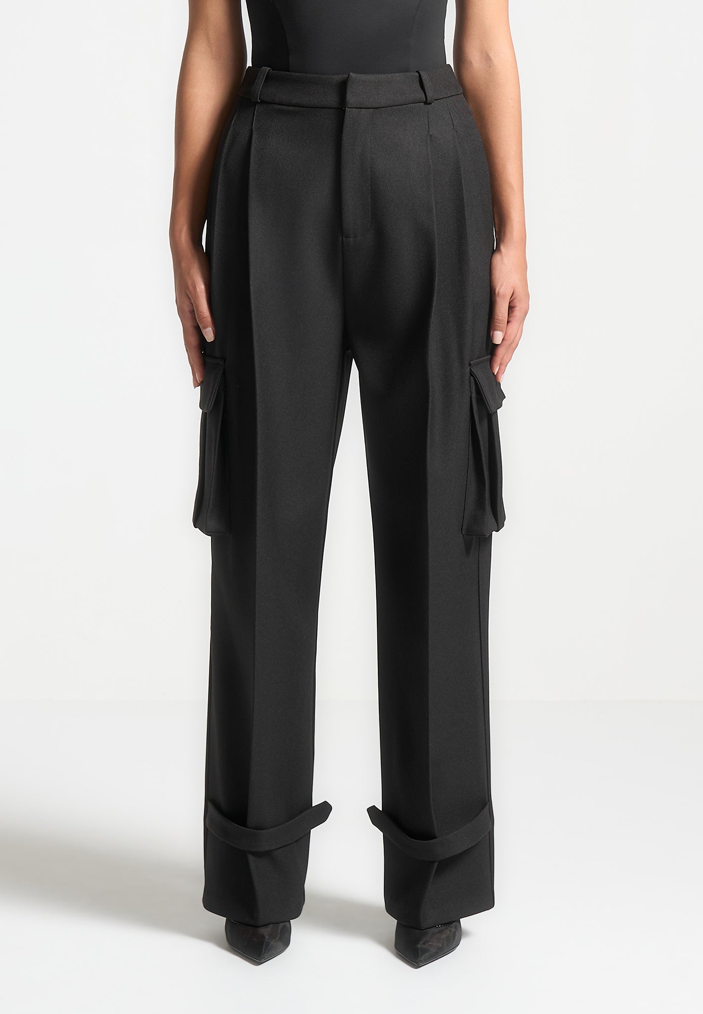 danielle-tailored-pleated-cargo-trousers-black
