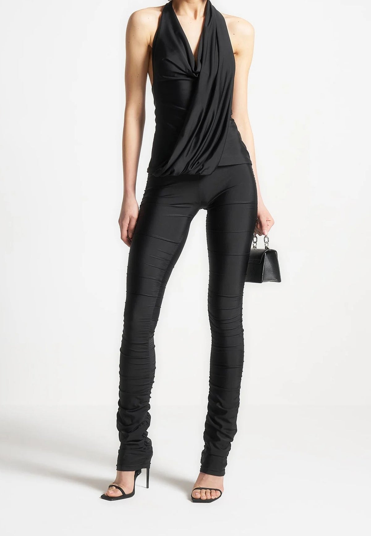 Ruched Fit and Flare Leggings - Black