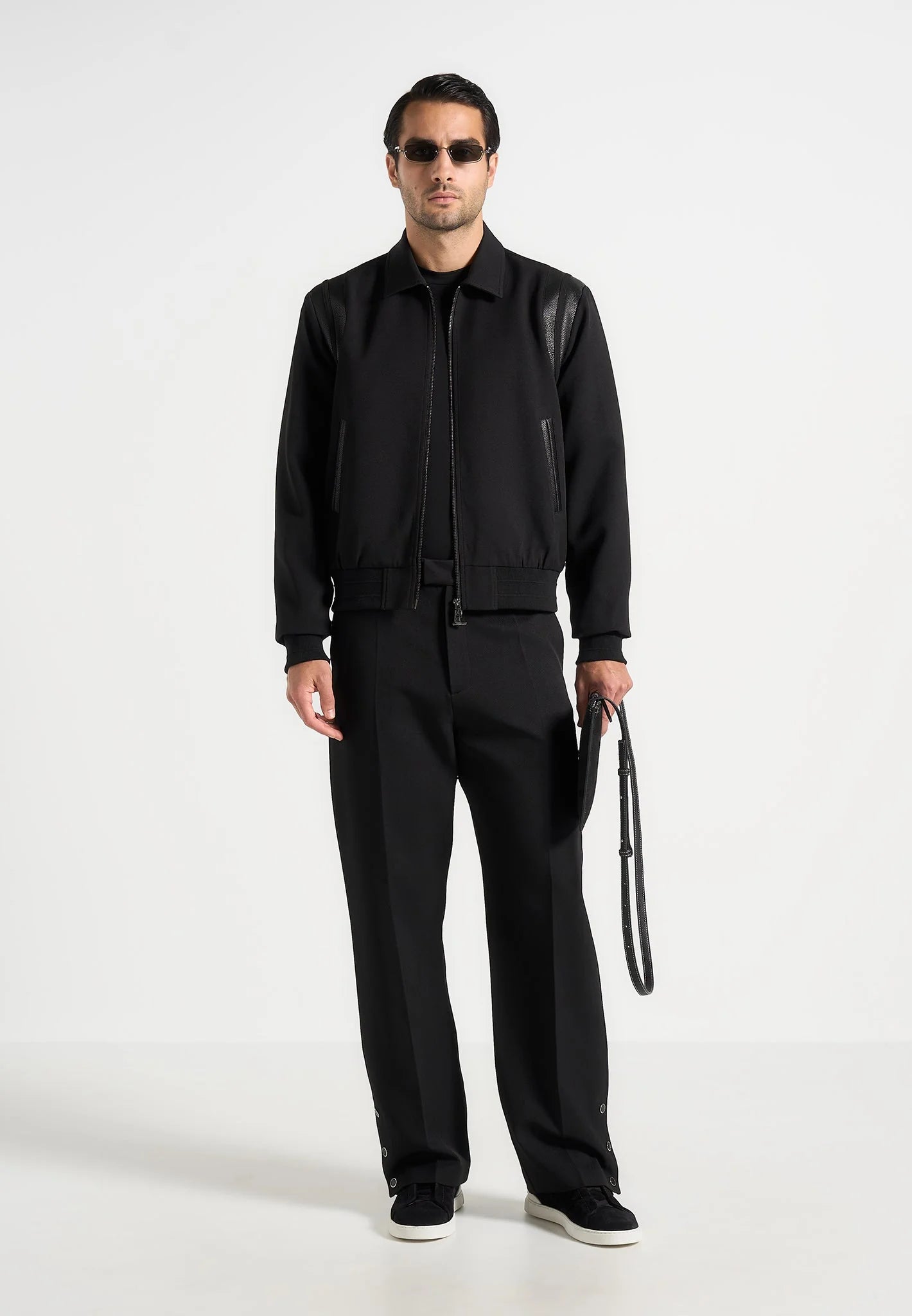 Boris - Relaxed Fit Tailored Button Cuff Trousers - Black