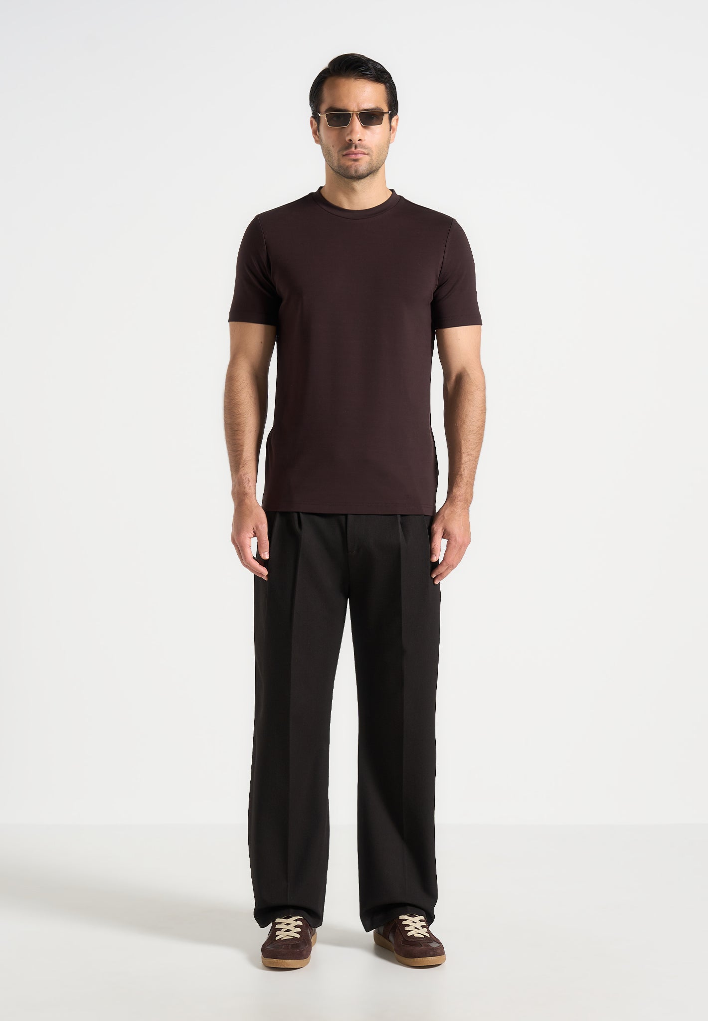 Pierre - Relaxed Fit Textured Pleated Tailored Trousers - Dark Brown 