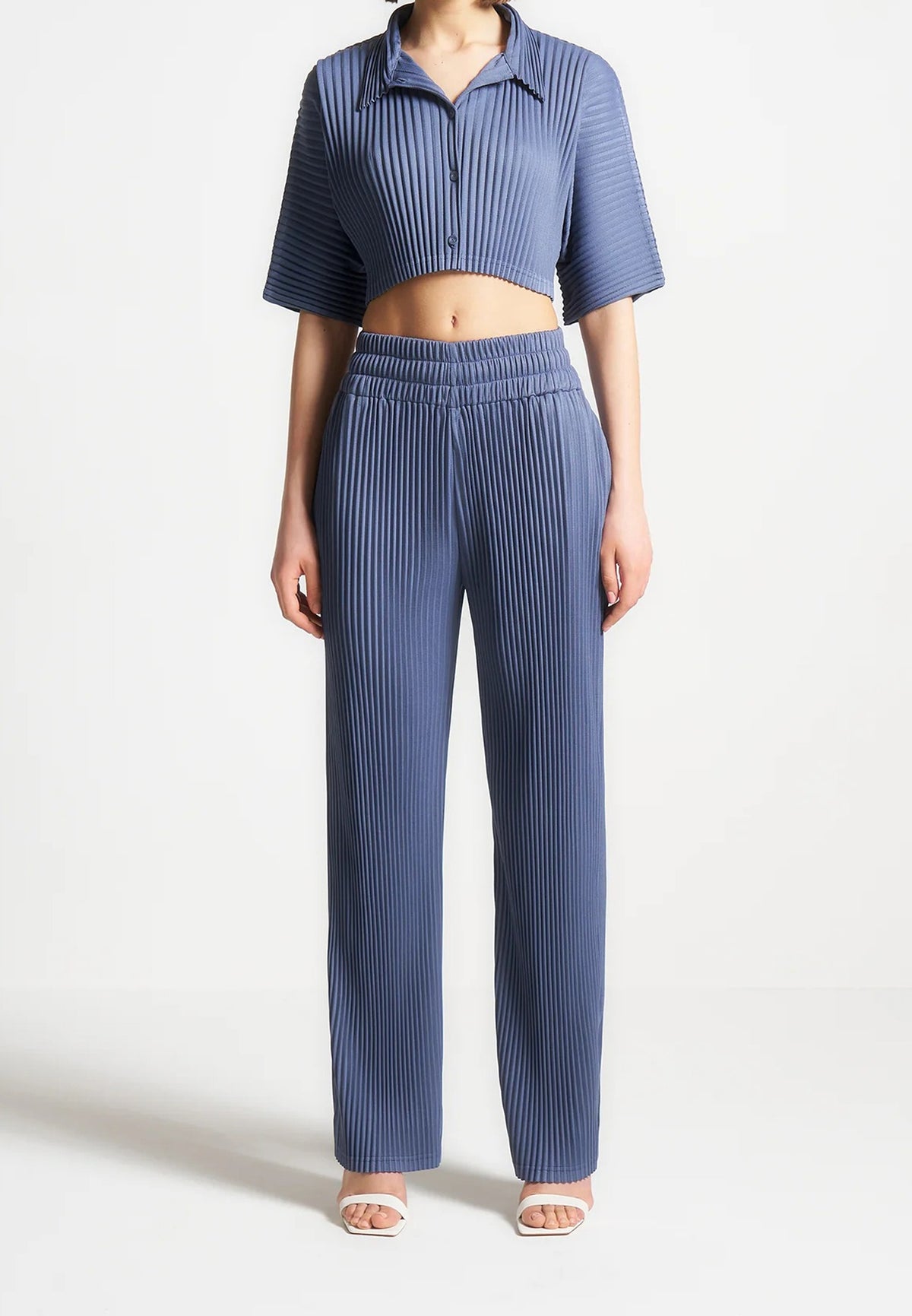 Mona - Pleated Cropped Shirt - Blue