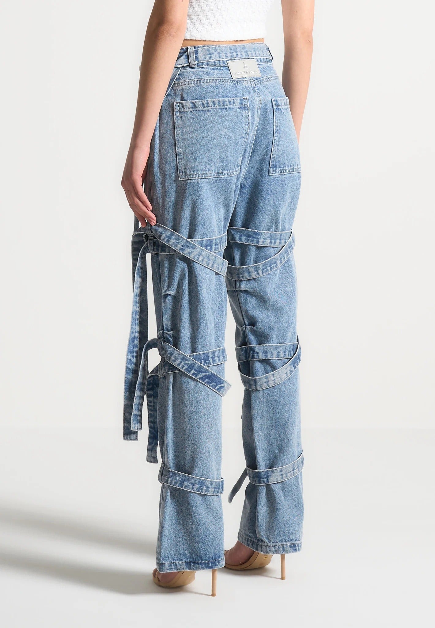 Talia - Denim Strap Cargo Jeans - Mid Blue
