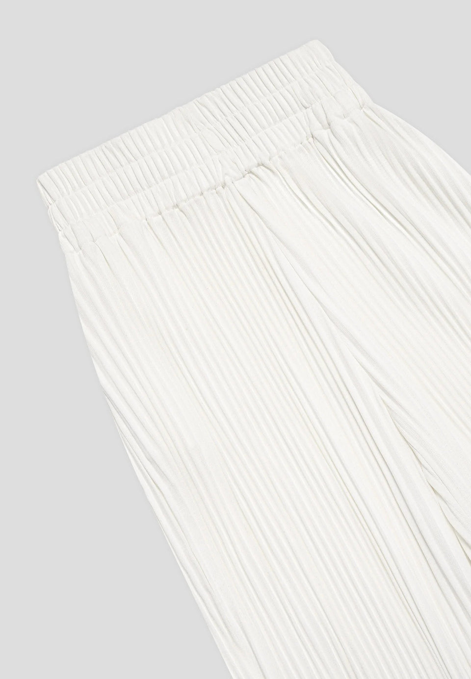 L⁠ila - Pleated Trousers - Off White
