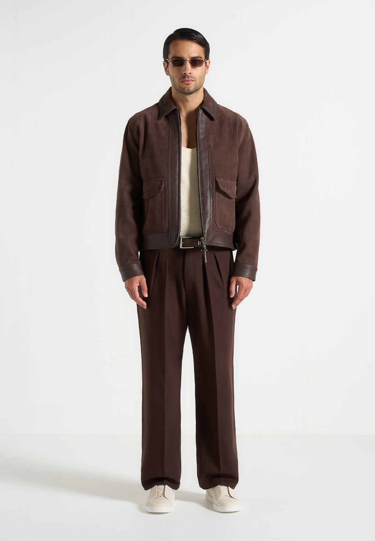 Pierre - Relaxed Fit Pleated Tailored Trousers - Brown