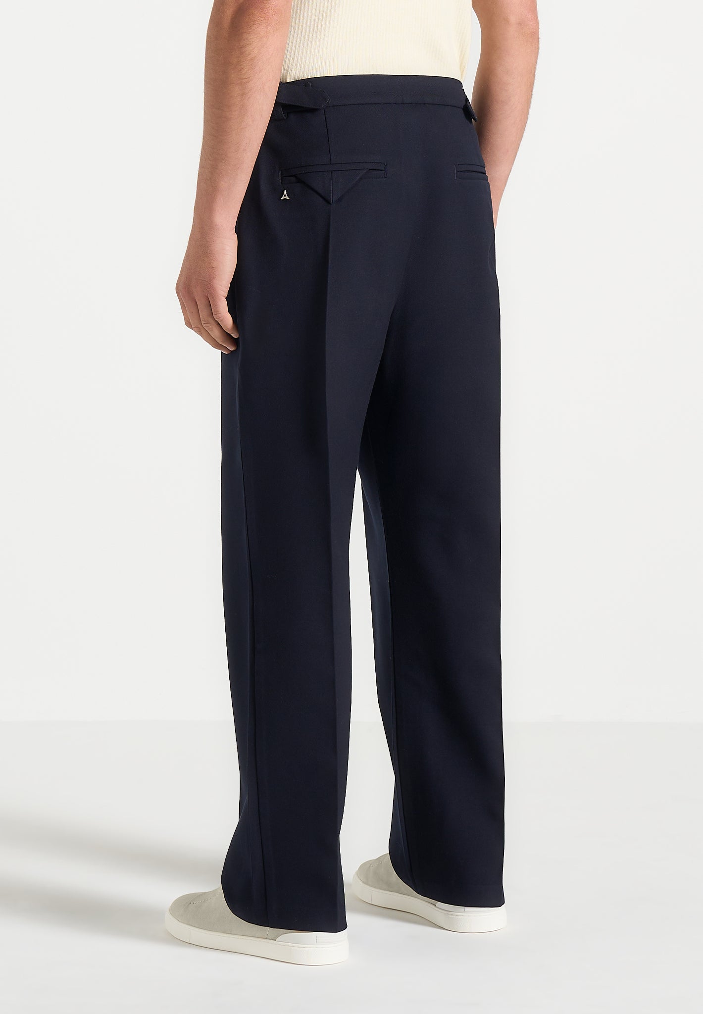 Pierre - Relaxed Fit Twin Pleat Tailored Trousers - Navy