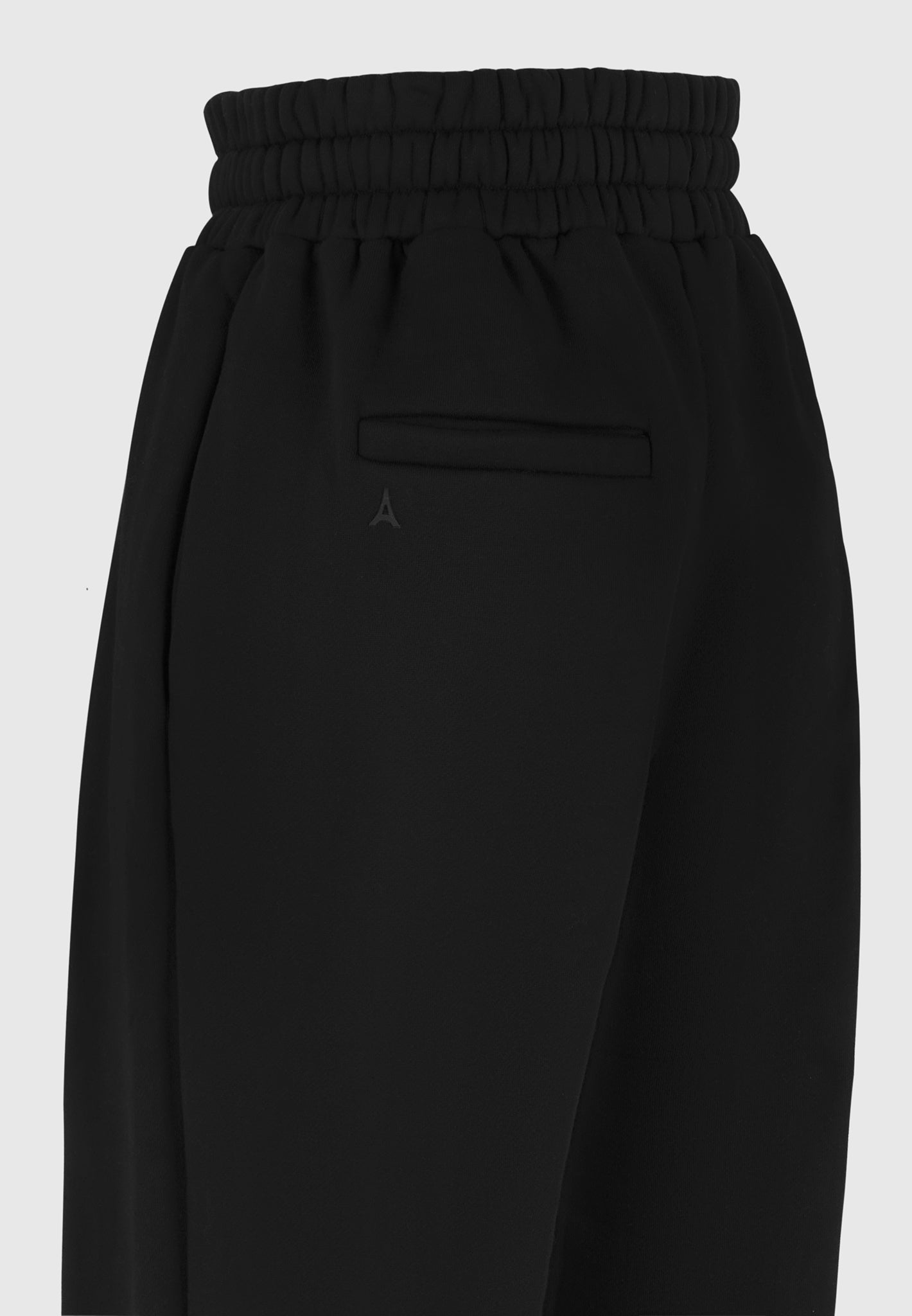 fanny-straight-leg-box-pleat-joggers-black