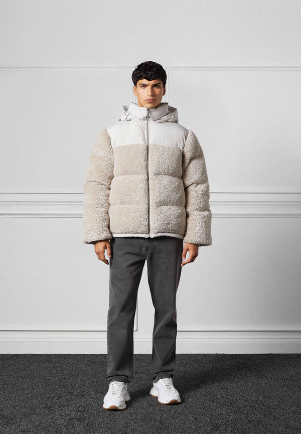 AW23 Lookbook