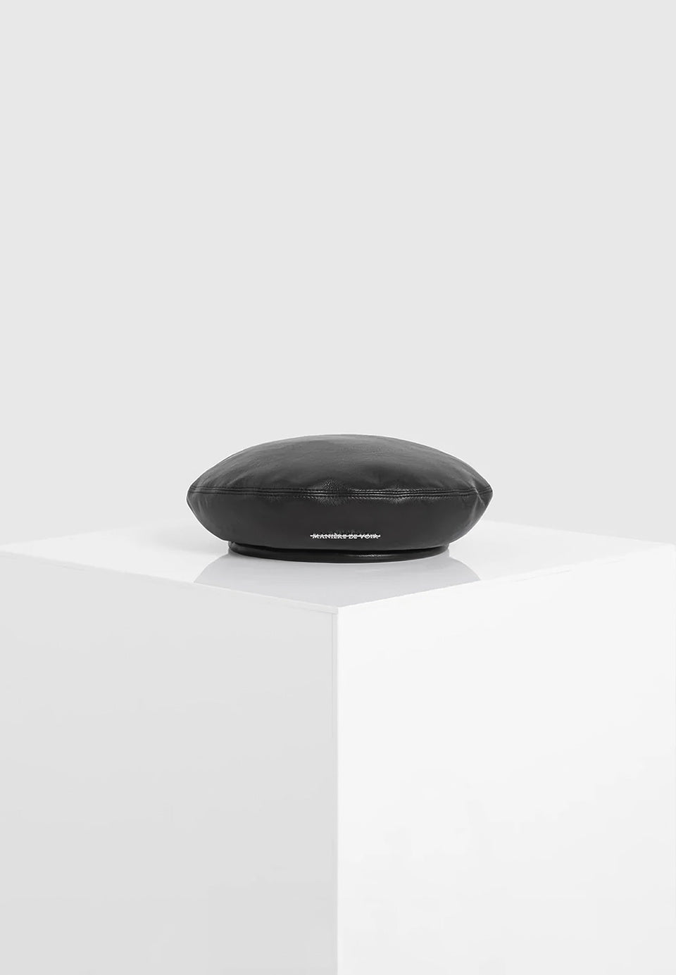 anya-leather-beret-black
