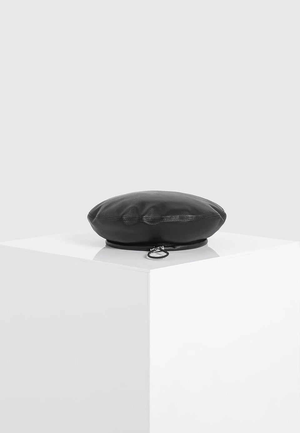 anya-leather-beret-black
