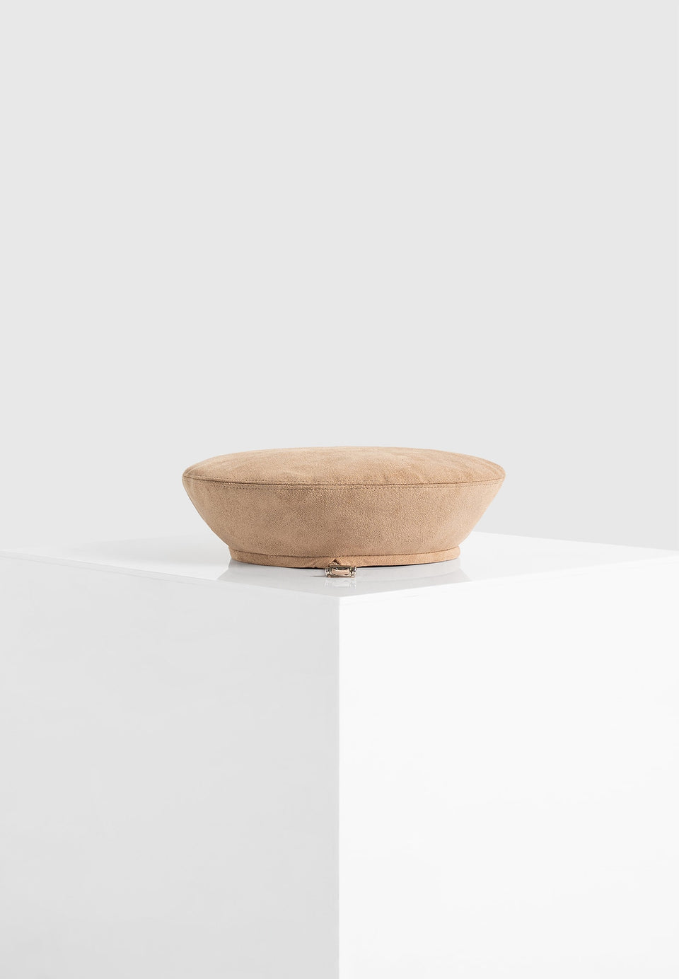 anya-suede-beret-beige