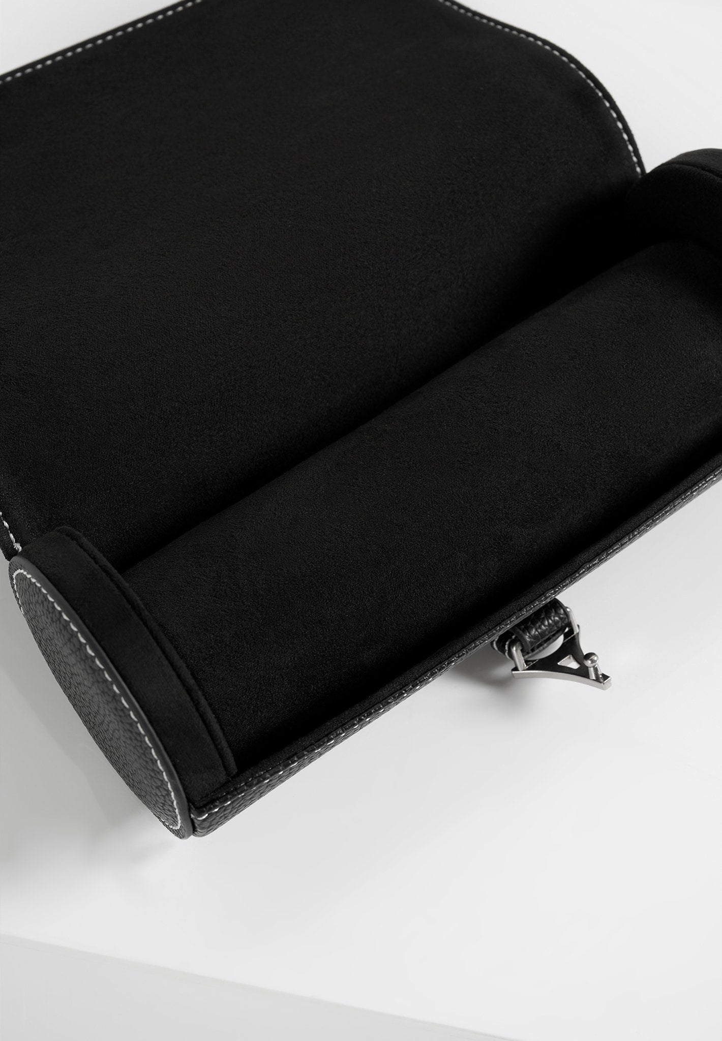 Fred - Pebbled Leather Contrast Stitch Watch Roll - Black 