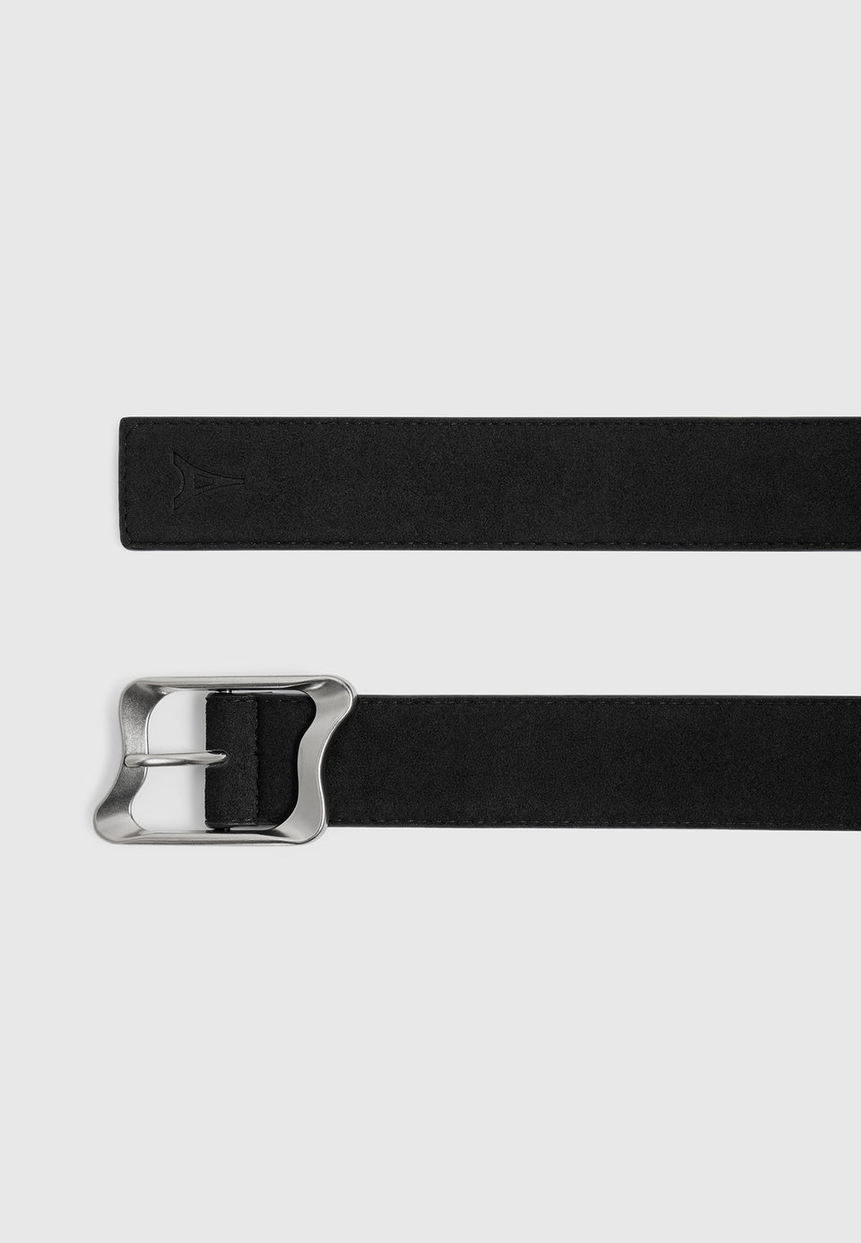 eleanor-suede-and-leather-statement-buckle-belt-black