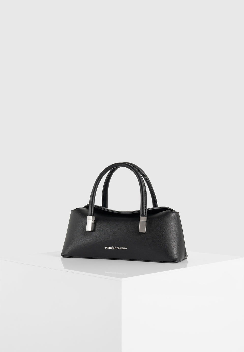 Annelise - Leather Baguette Bag - Black
