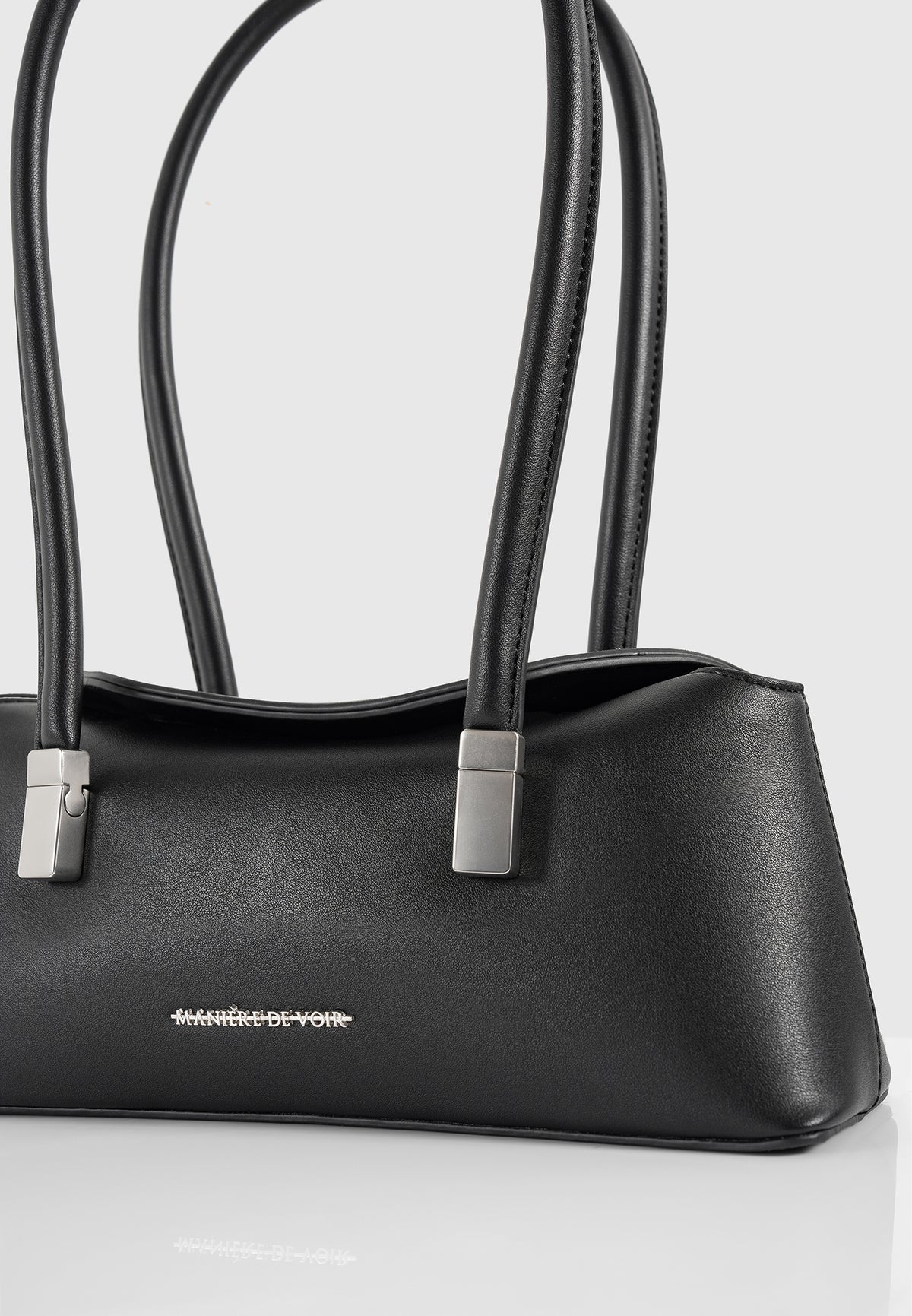 Annelise - Leather Baguette Bag - Black