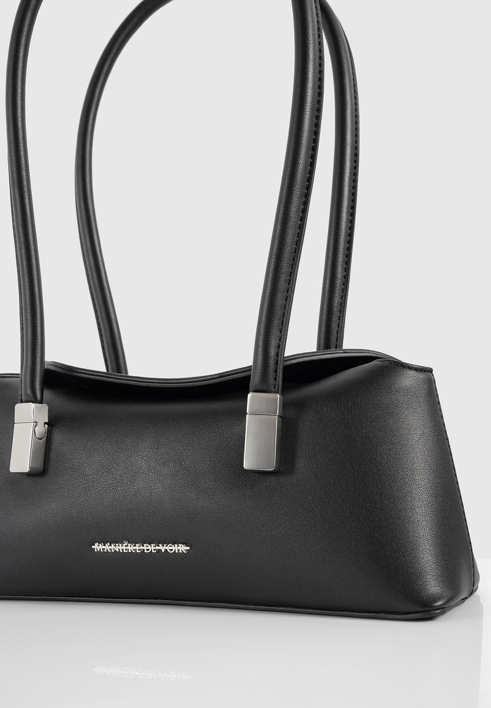 Annelise - Leather Baguette Bag - Black
