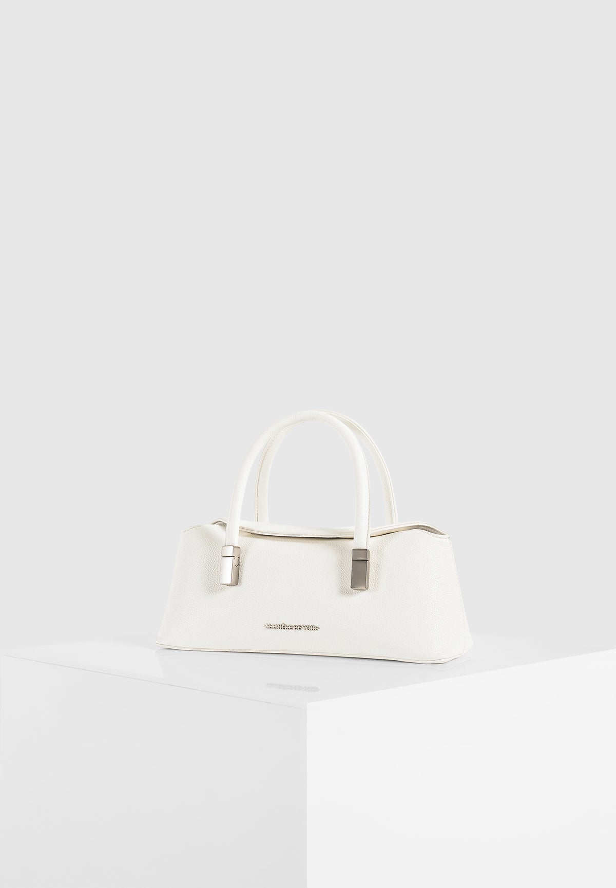 Annelise - Pebbled Leather Baguette Bag - White