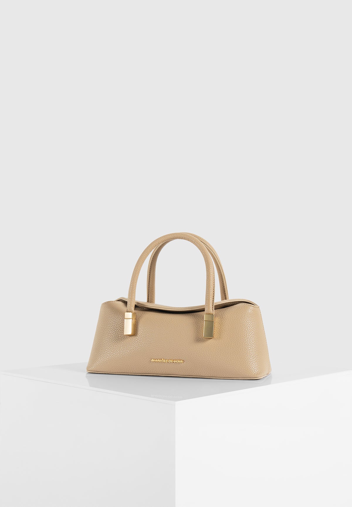 Annelise - Pebbled Leather Baguette Bag - Beige