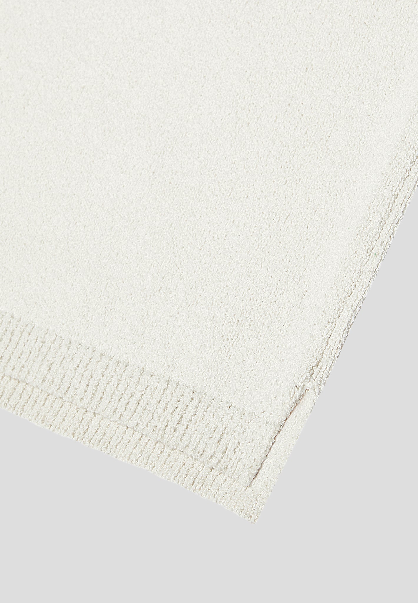 boucle-knit-oversized-fit-t-shirt-cream