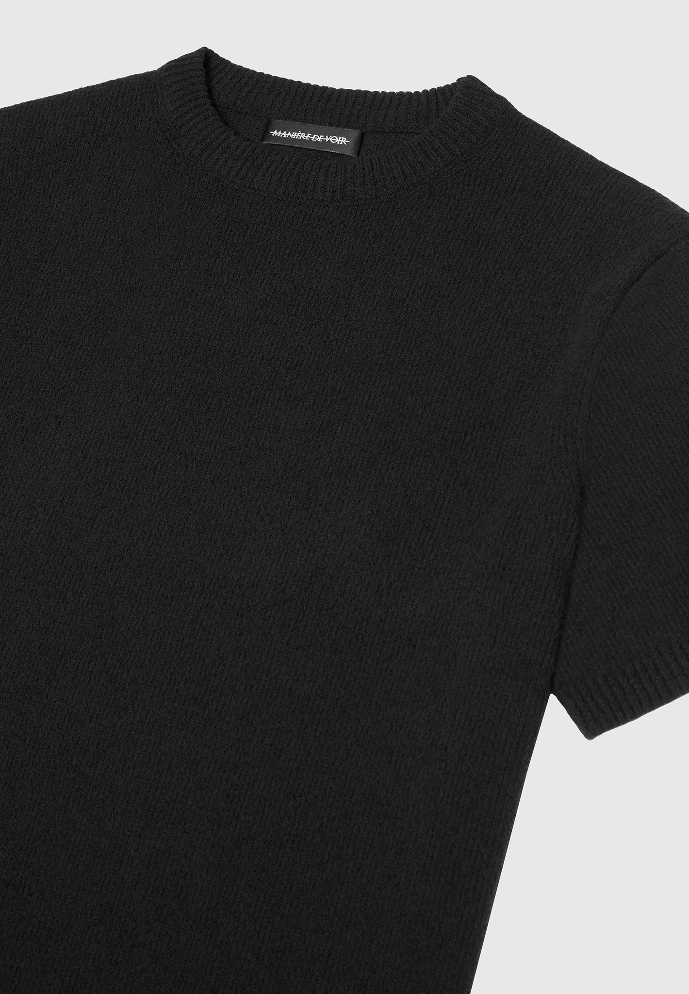 boucle-knit-regular-fit-t-shirt-black