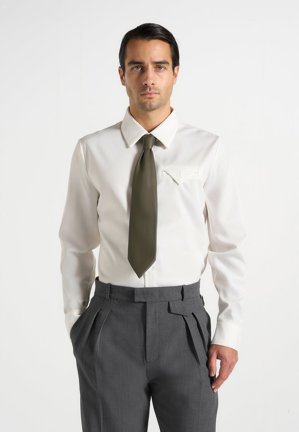 ash-leather-tie-sage
