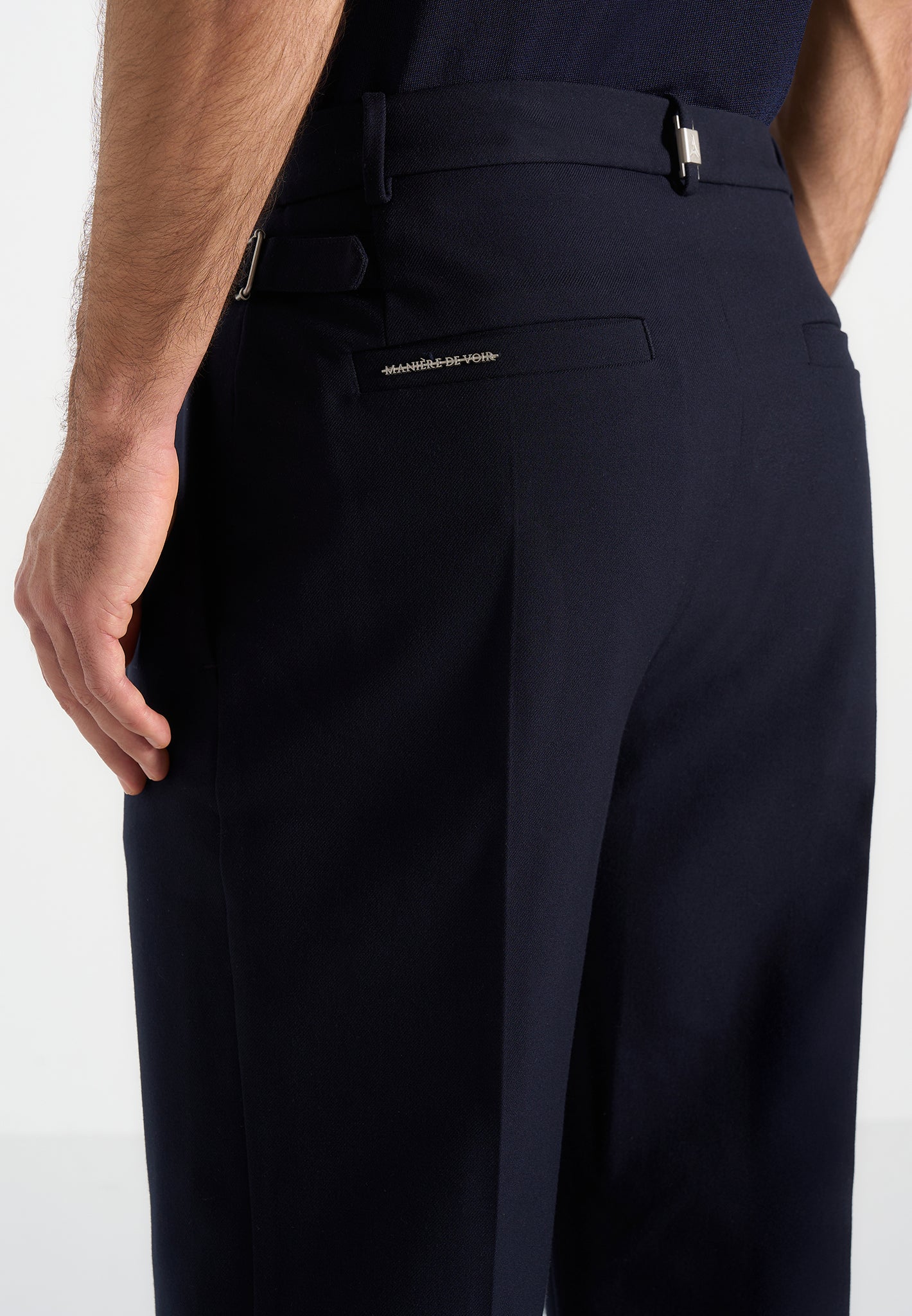 Pierre - Relaxed Fit Pleated Tailored Trousers - Navy