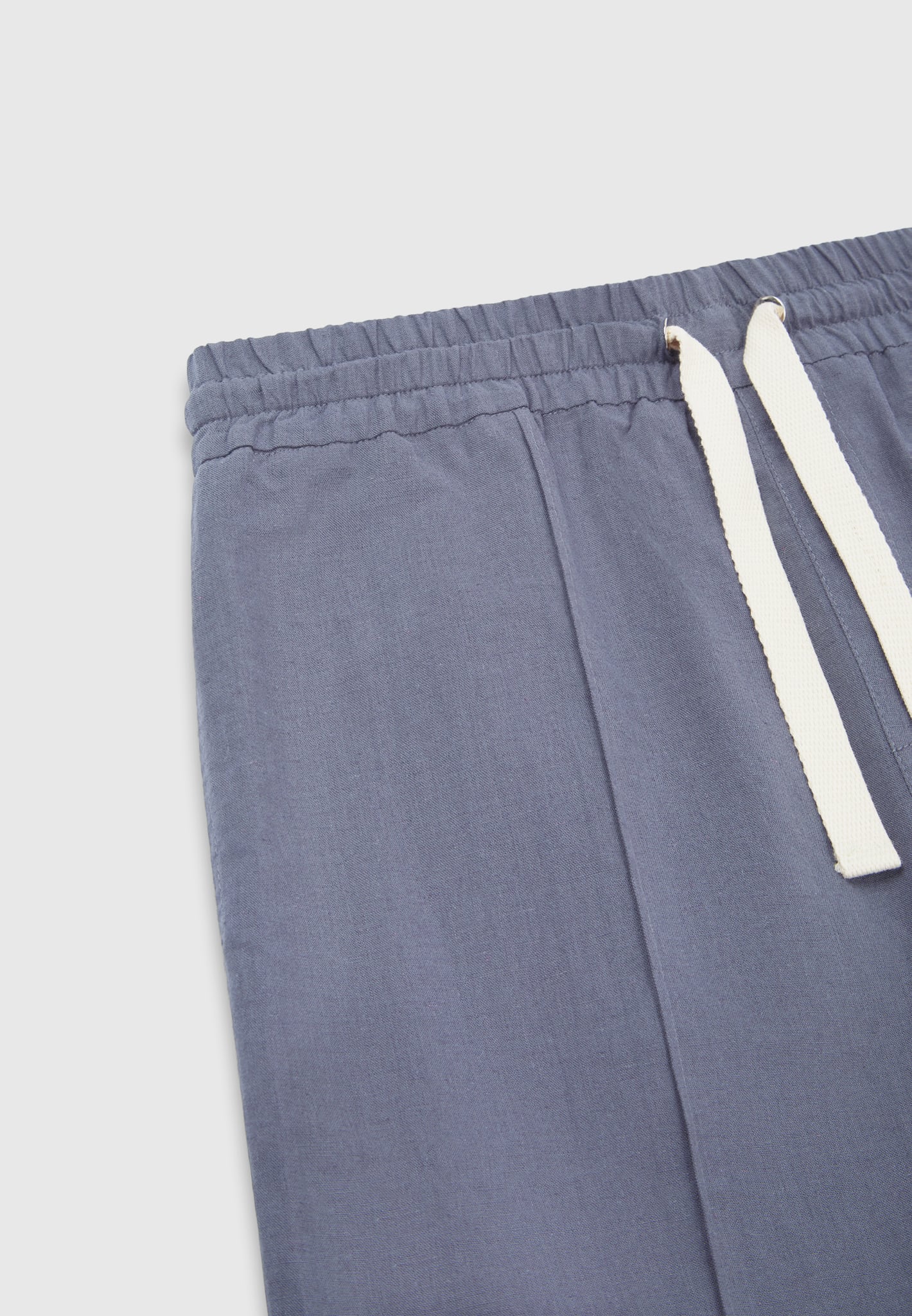 linen-pintuck-shorts-navy