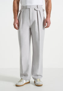 Pierre - Relaxed Fit Textured Pleated Tailored Trousers - Light Grey