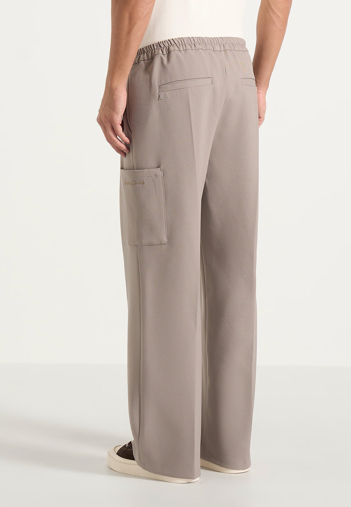 Luca - Relaxed Fit Pleated Pocket Trousers - Mushroom