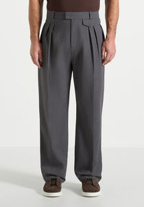 Pierre - Relaxed Fit Pleated Tailored Trousers - Grey