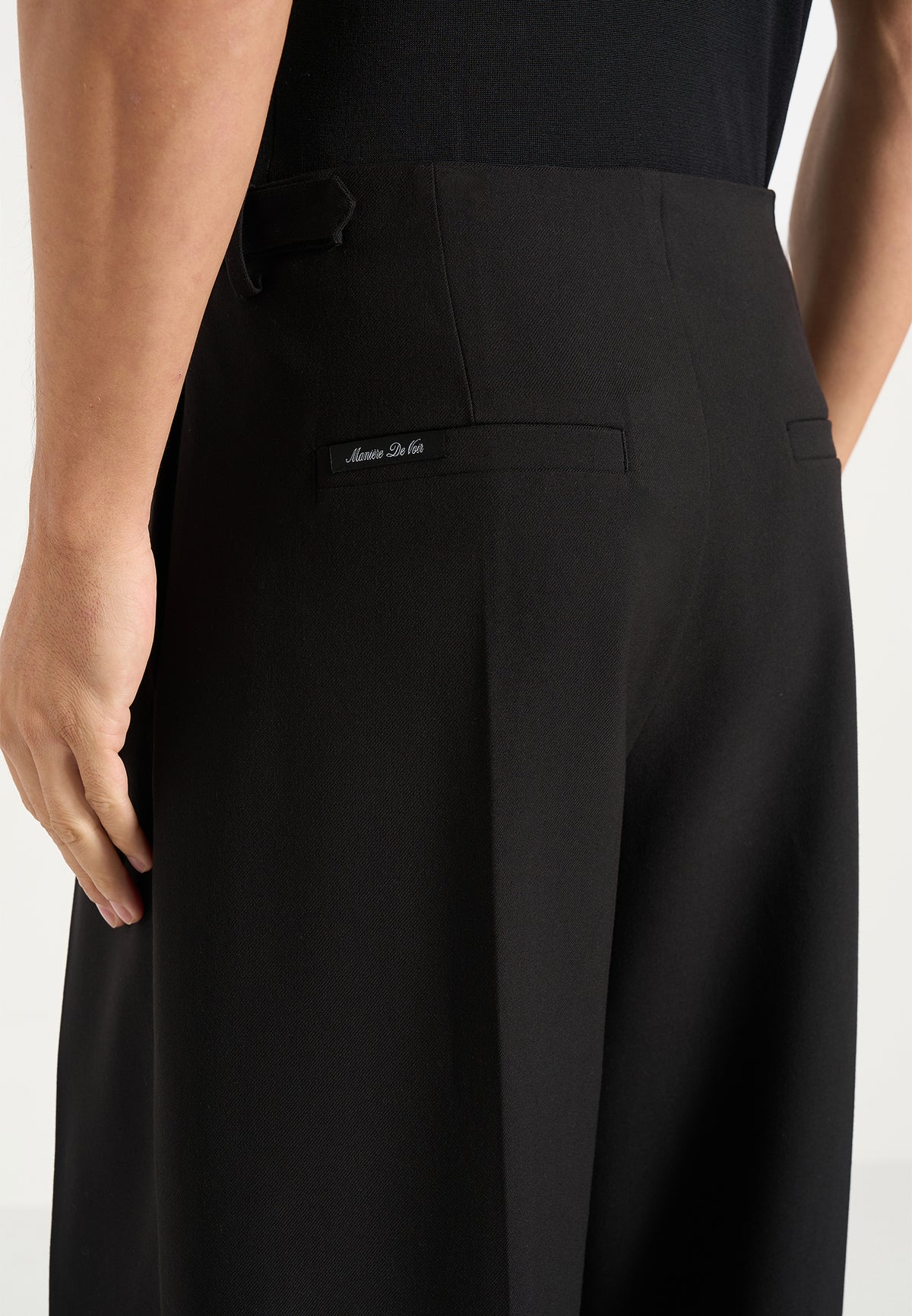 Lior - Box Pleat Wide Leg Wool-Blend Trousers - Black