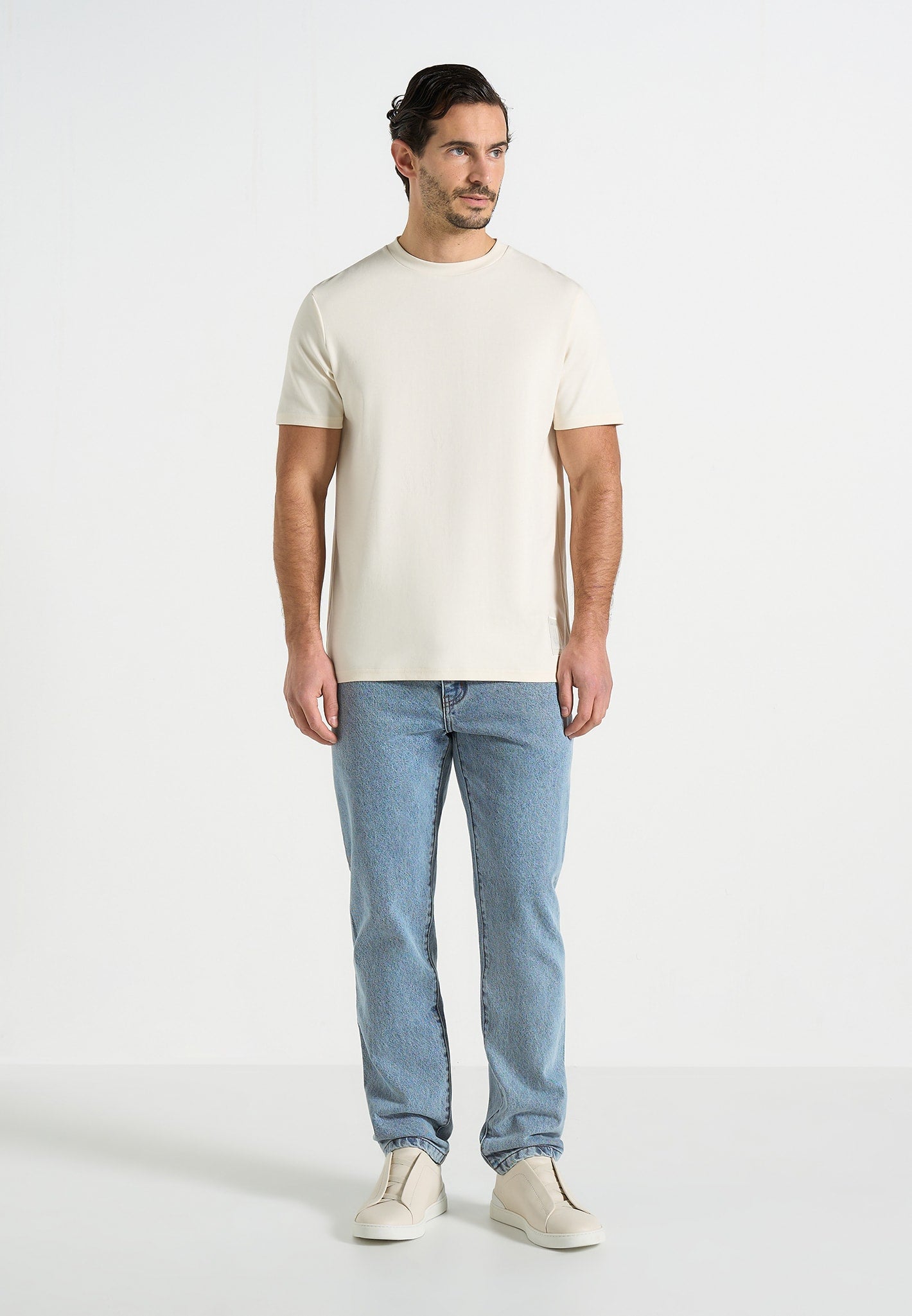 DN001 - Tapered Fit Jeans - Mid Blue 