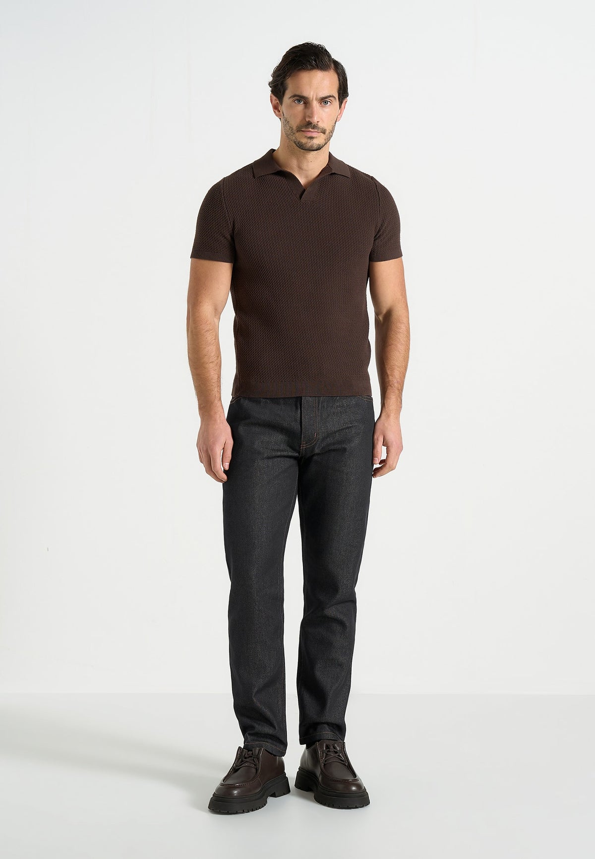 DN001 - Tapered Fit Denim Jeans - Indigo