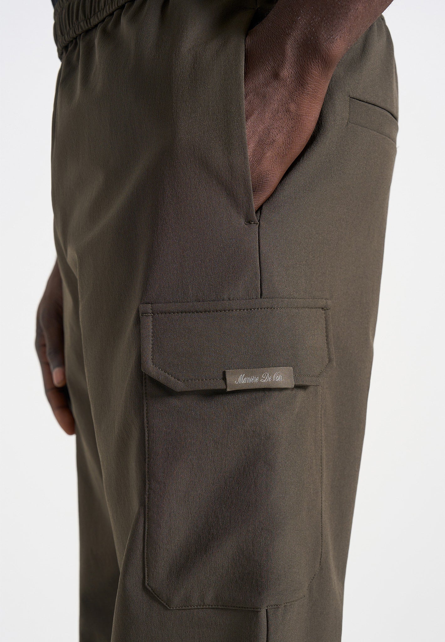 Rayan - Technical Cargo Trousers - Olive