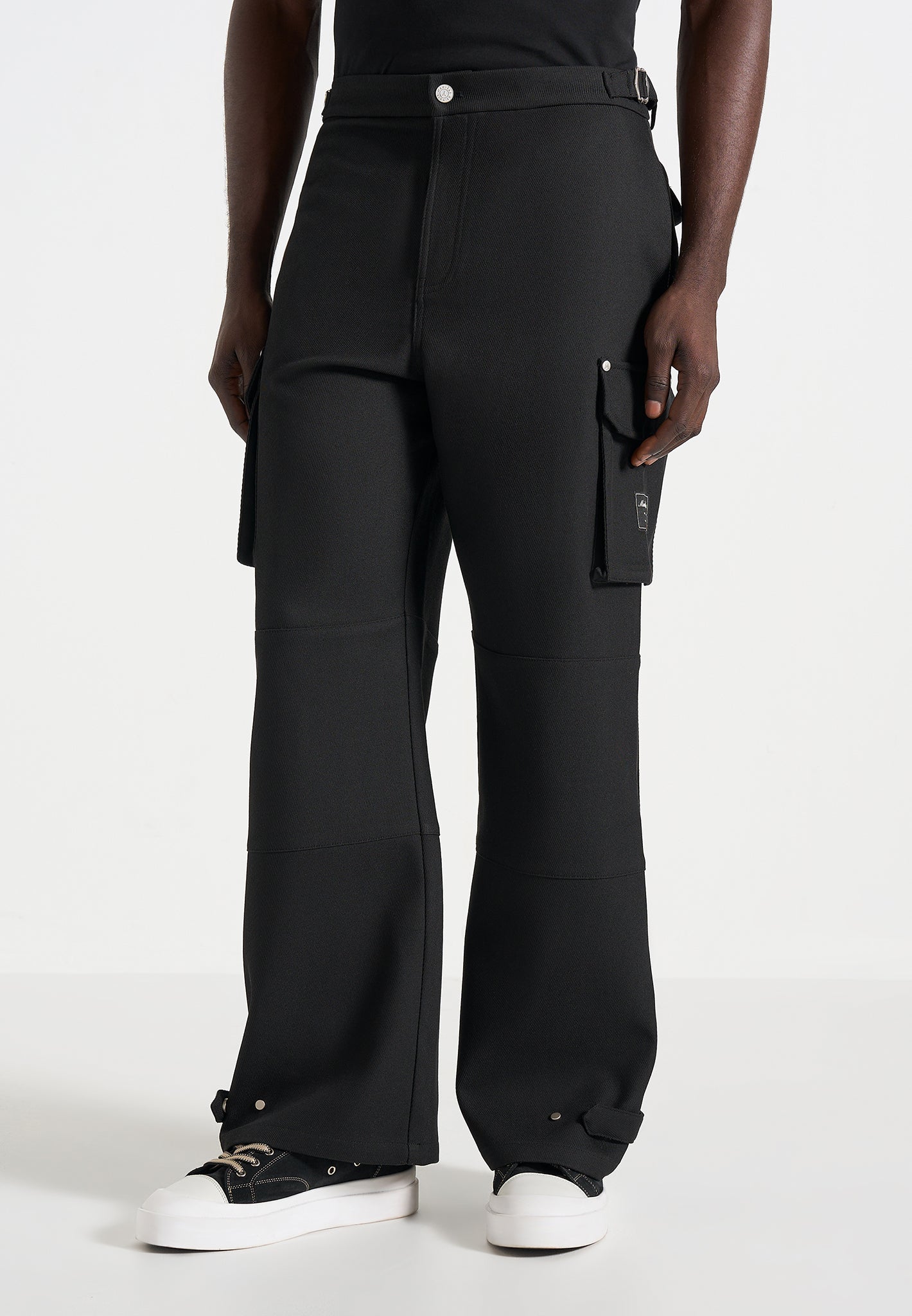 Mathis - Twill Signature Wide Leg Cargo Trousers - Black 