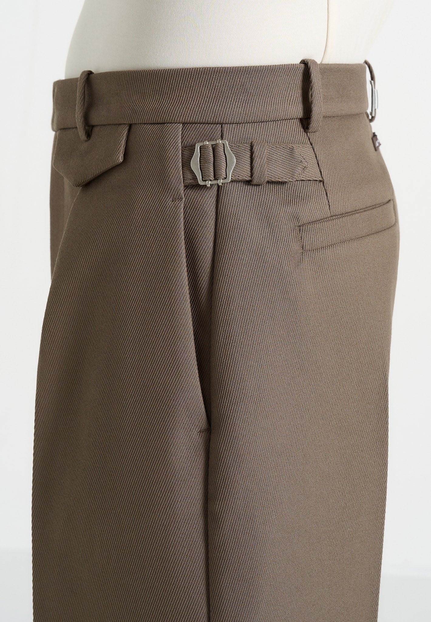 Auguste - Tailored Twill Bermuda Shorts - Olive