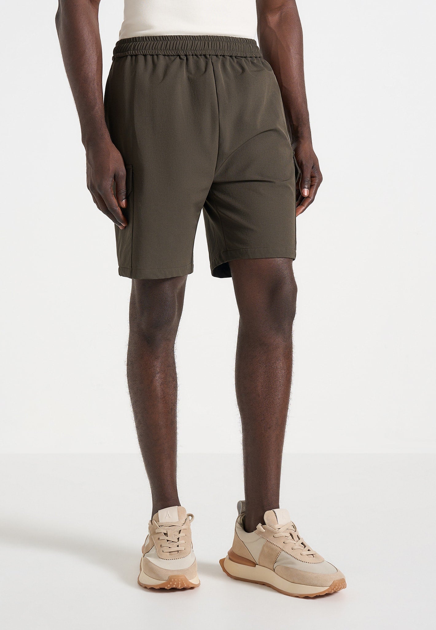 Dimitri - Technical Cargo Shorts - Olive 